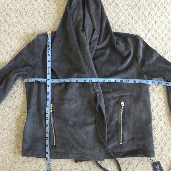 Blank NYC Faux Suede Grey Drawstring Hooded Jacket Size Small Zipper Pockets - Picture 8 of 9
